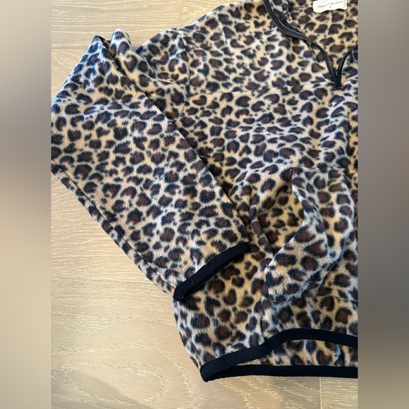 Goodnight Macaroon Cheetah Print Fleece Quarter Zip Long Sleeve Pullover Cropped - Picture 3 of 7
